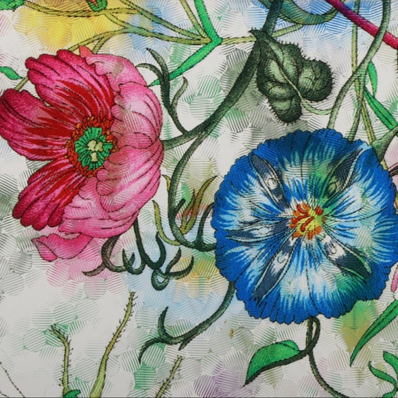 Gucci Tote Bag In Translucent Flora Print with Pink Trim - Picture 6 of 12